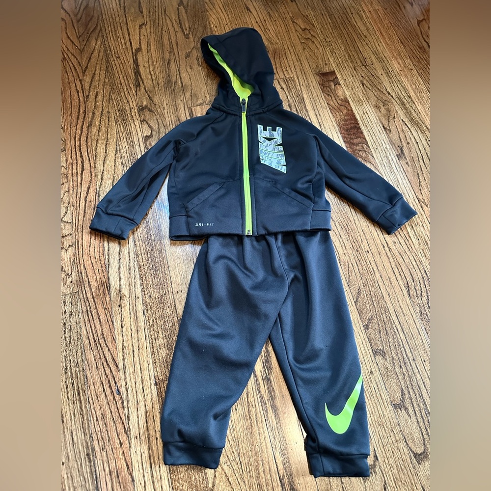 Nike Black and Neon Green Hoodie and Pants Set